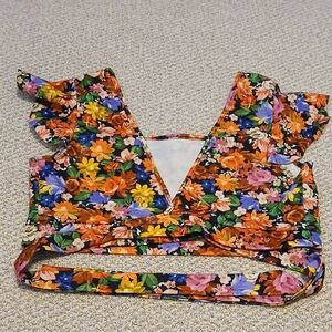 SHEIN Multicolor Floral Ruffle Crop Top Tie Up 1XL